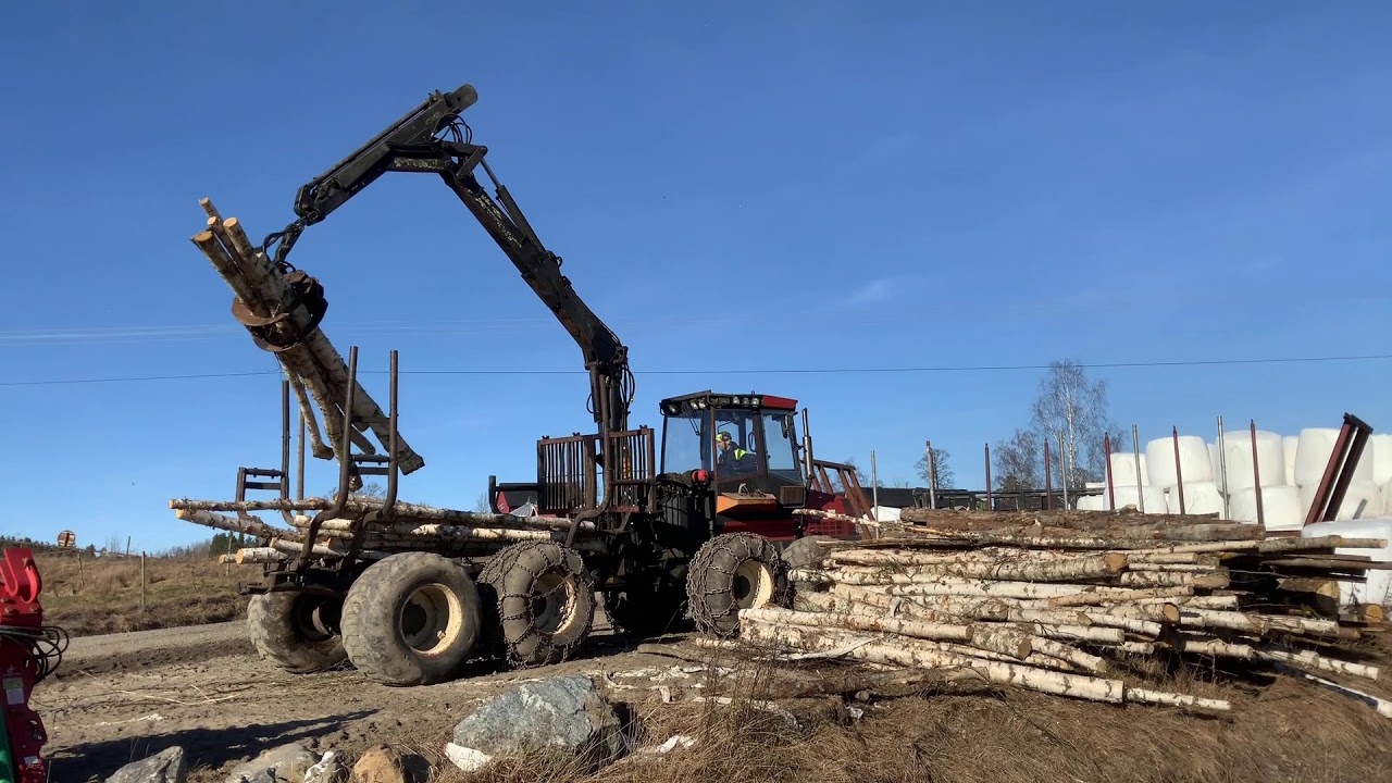 Köp Skotare Valmet 838 10meter kran på Klaravik