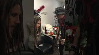 Download Lagu 🔥 Johnny Depp Taught Me This Guitar Riff (Brian “Head” Welch – Korn) MP3