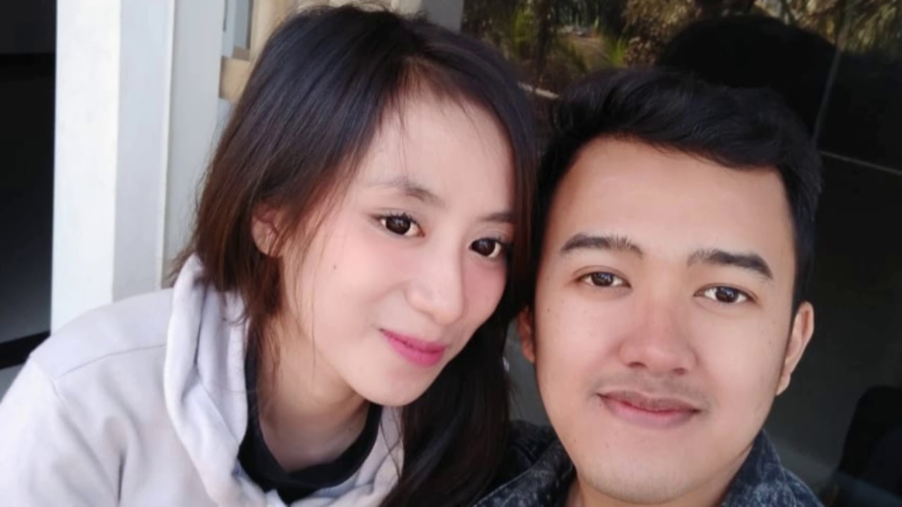 Confetti Velvet Moon Unofficial Video Happy Anniversary.. YouTube