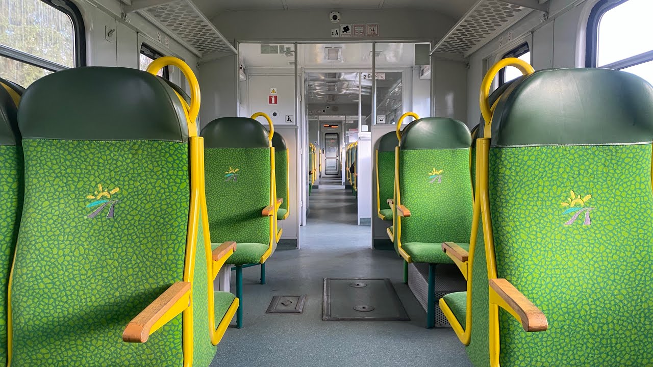 Przejazd EN57-1920 [🚆R61 Tłuszcz-Ostrołęka] na odcinku Rybienko-Leszczydół.