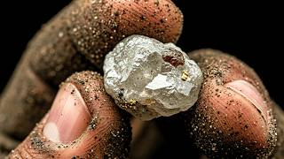5 Ways to Find Diamonds in Nature Worth Millions of Dollars Each