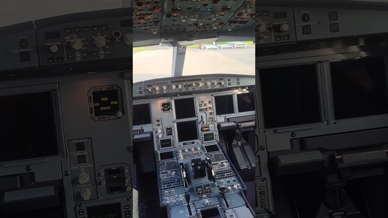 Power ON Airbus Airbus330 