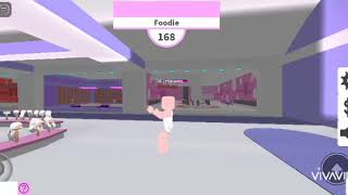 Tsumi plays fashion famous in roblox while Tsukasa is sleeping XD