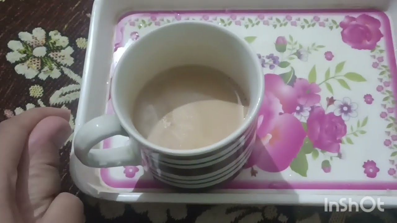 GARAM GARAM CHAYE.......