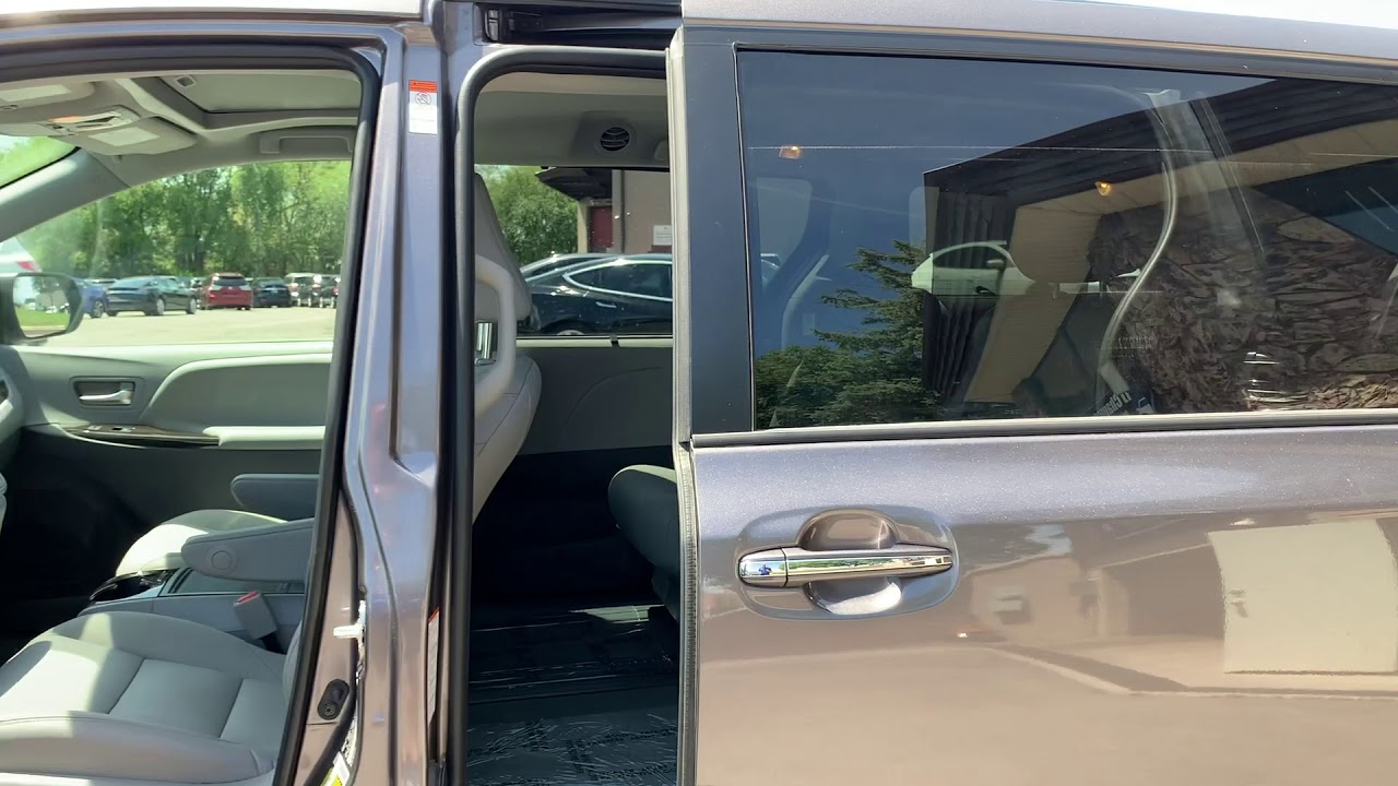 2020 Toyota Sienna XLE 8-Passenger 4-Door Van - YouTube