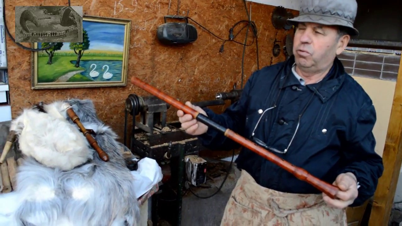 Marin Predusel -rapsod popular si mester in constructia istrumentelor muzicale de suflat .