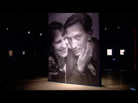 Video: Svetlana Medvedeva külastas esimest korda Moskva Salvador Dali näitust