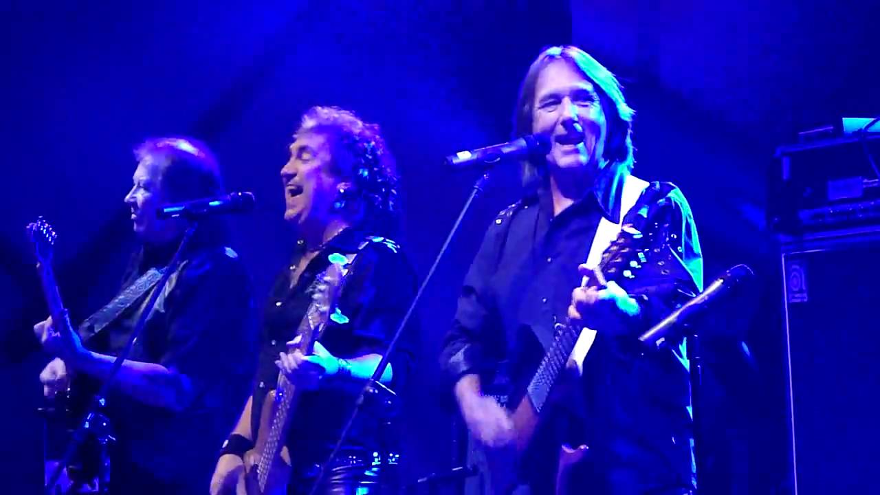 THE TREMELOES featuring CHIP HAWKES DO YOU LOVE ME APRIL 24, 2010