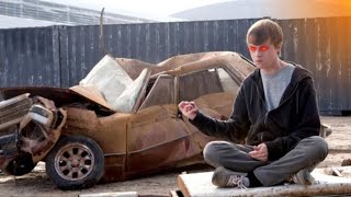 كهف غريب يحول مجموعة شباب لابطال خارقين يقدرو يدمرو العالم ولكن ؟| ملخص فيلم Chronicle