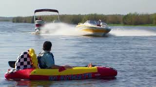 How to pass another boat