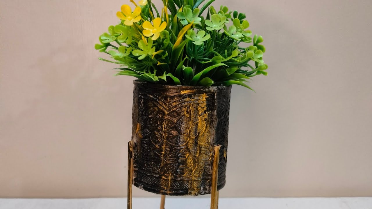 Beautiful Home Decor Items With Waste Material Reuse 