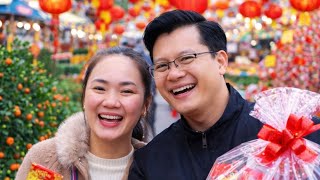 Ly Tu Tien and Jack's smiles and kisses were so happy.