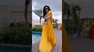 Mreenal Deshraj Navel Show Hot