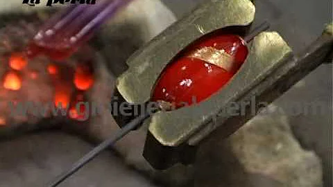 Come si chiamano le piccole perle di Murano?
