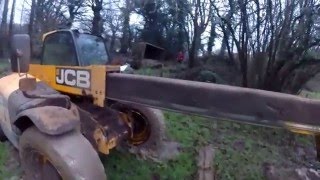 tracteur embourbée _ Tractor in mud _ Traktor im Schlamm 2016