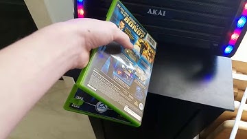 What happens if you put a Xbox and Xbox 360 game in a Karaoke cd player?