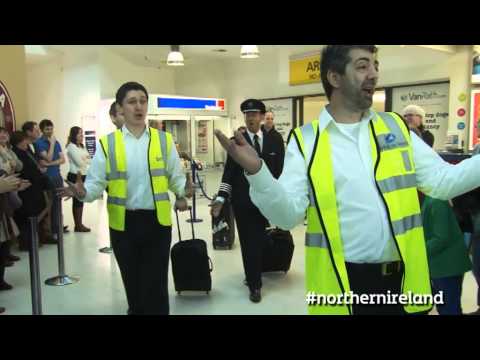 Flash Mob Choir: A special Northern Ireland welcome - this is how we do it!