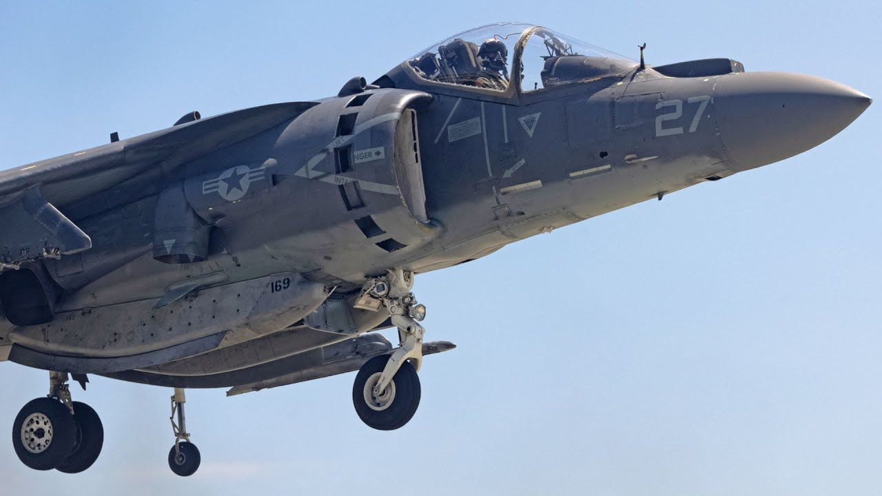 AV-8B Harrier II Jets Vertical Landings and Short Takeoffs U.S. Marine  Corps - YouTube