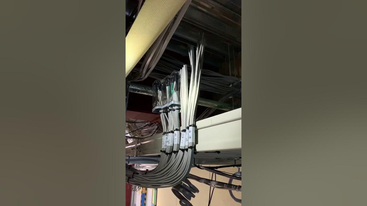 A Japanese electrician tried to connect a cable - YouTube