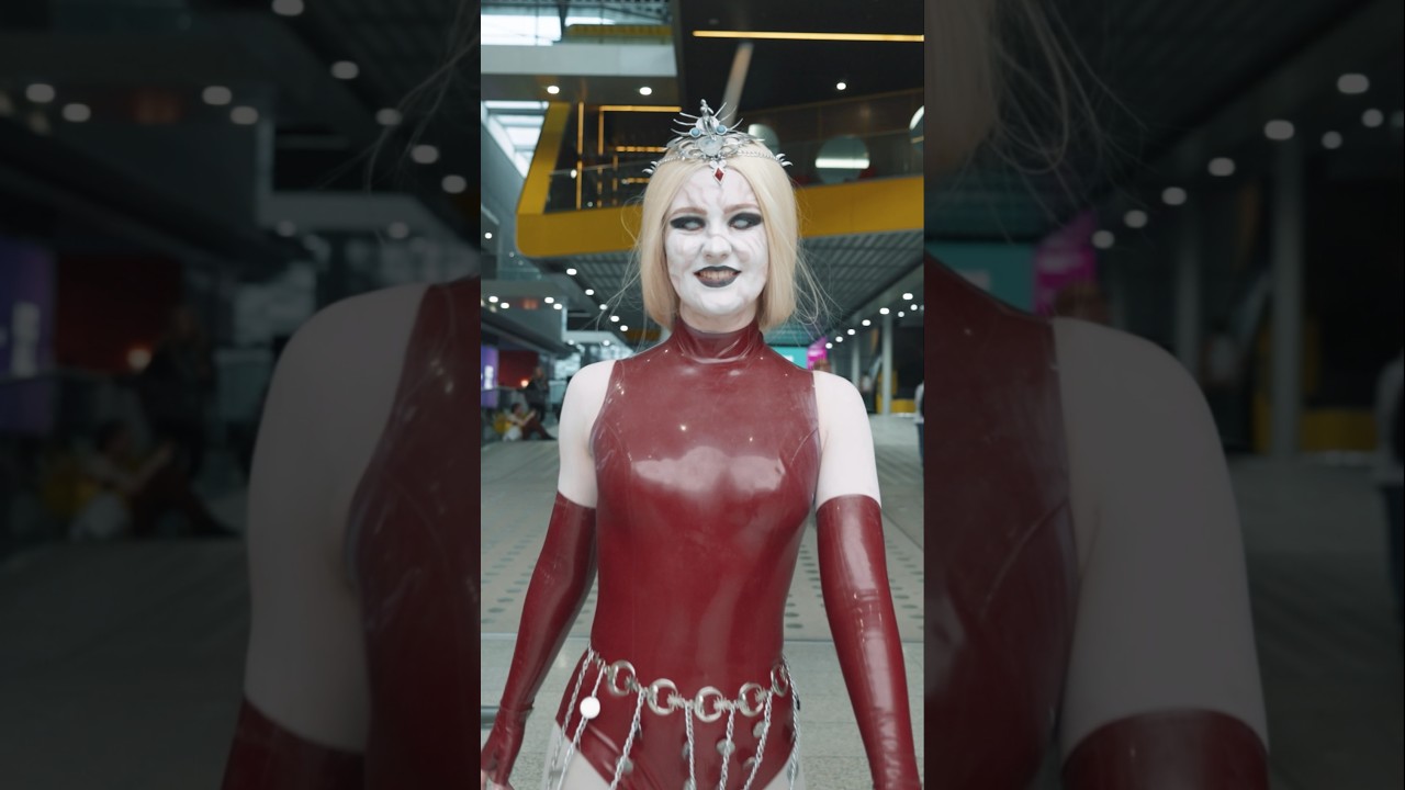 🔥 INSANE COSPLAY TRANSITION - Orin The Red ➡️ Shadowheart 🤯 BALDURS GATE 3 #shorts