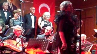 Gun Batiyortepelerden - Ayse Aksakal