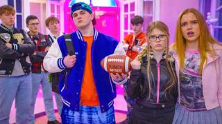 THERE IS A NEW STUDENT AT SCHOOL BUT DIANA IS MISSING!!! NEW MYSTERY!