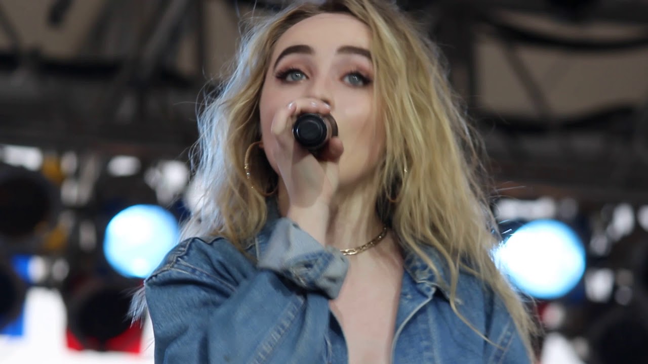 Sabrina Carpenter - No Words; Columbia, South Carolina; October 22, 2017.