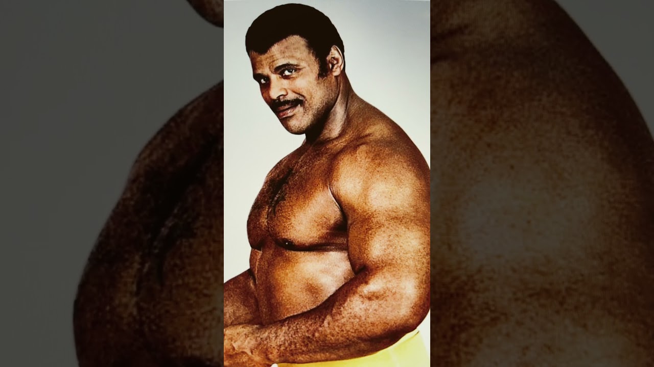 Рокки Джонсон 