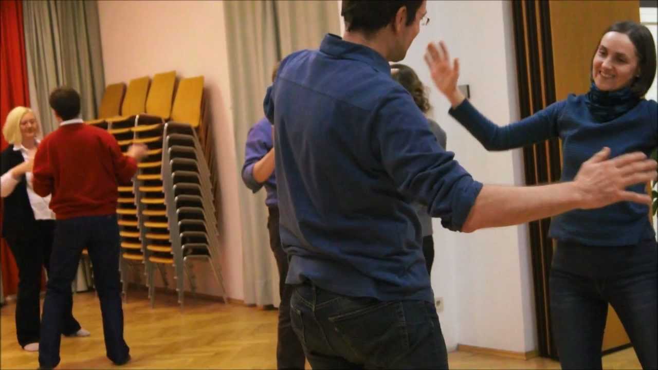 Lebendige Paarbeziehung - Tanz der Polaritäten ein Tanz- und Paarworkshop von 2be1