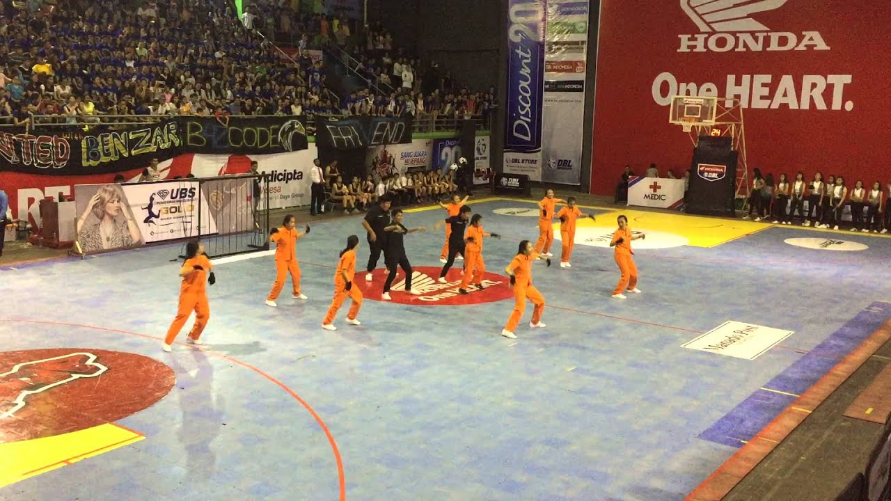 HONDA DBL NORTH SULAWESI SERIES 2016 UBS GOLD DANCE COMPETITION SMA KR EBEN HAEZAR #KAMITIDAKTAKUT