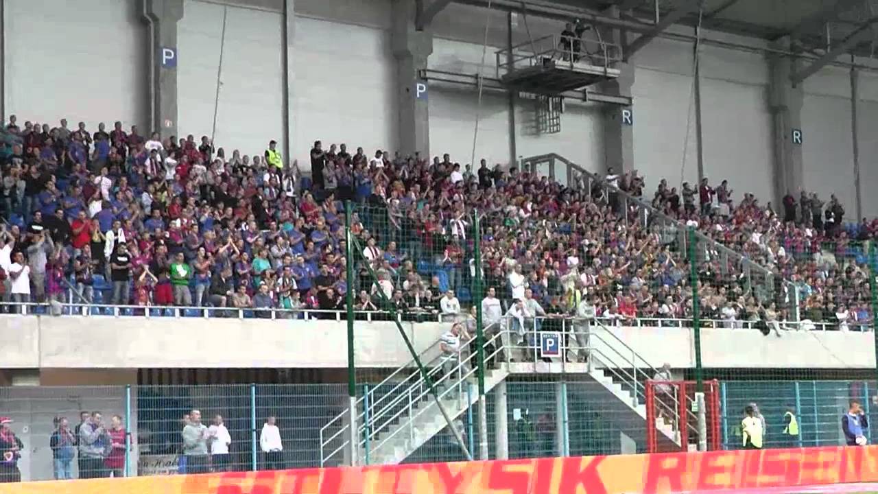 PIAST GLIWICE - Pogoń Szczecin 31.08.12 - YouTube