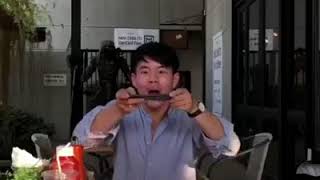 | 9GAG | We all have a friend who goes this far to take a food photo!