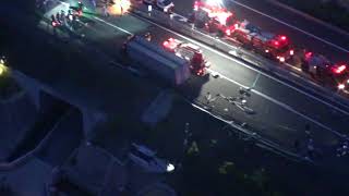 徳島道で事故　バス転落で2人死亡