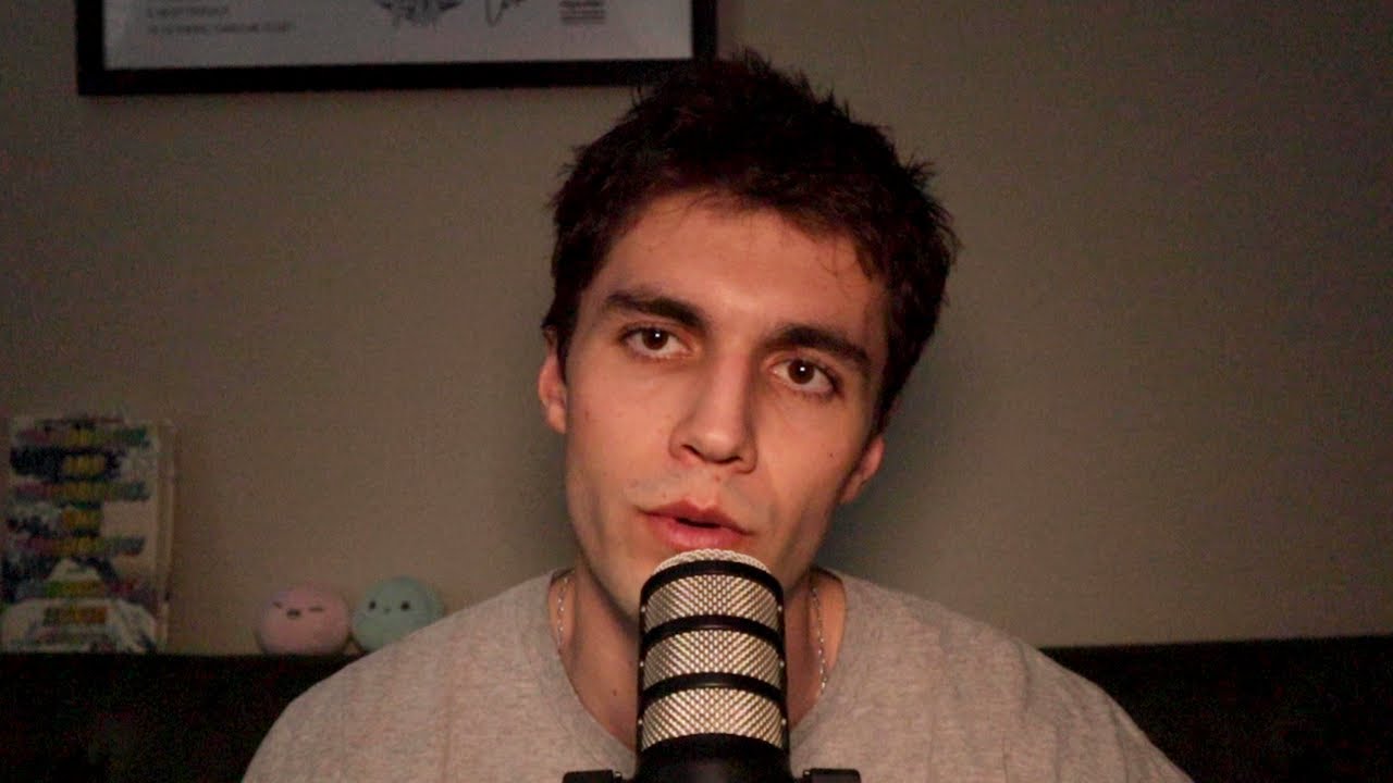 ASMR Whispering Facts about Soulmates (Soft Whispers)