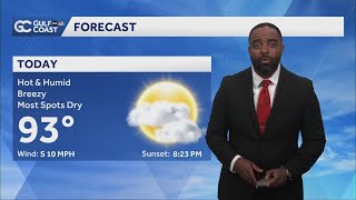 Few isolated showers are possible inland; Mostly dry for Gulf Coast metro
