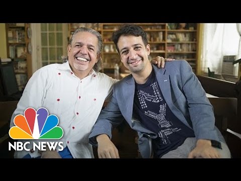 Videó: Walter Mercado A Lin-Manuel Mirandával Való Találkozóján