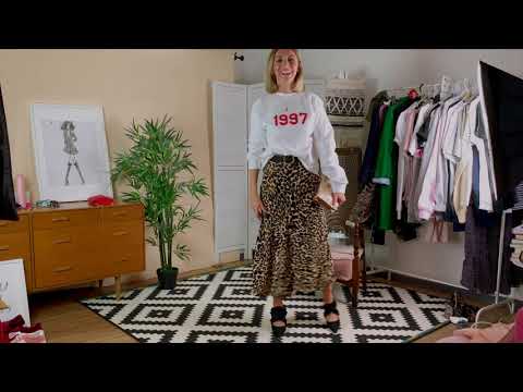 Sweatshirt Style Challenge By Rock On Ruby - 30 ways to style the year jumper Day 4