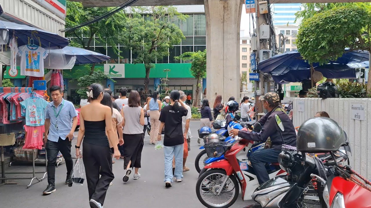 สีลม 5 ซอยละลายทรัพย์