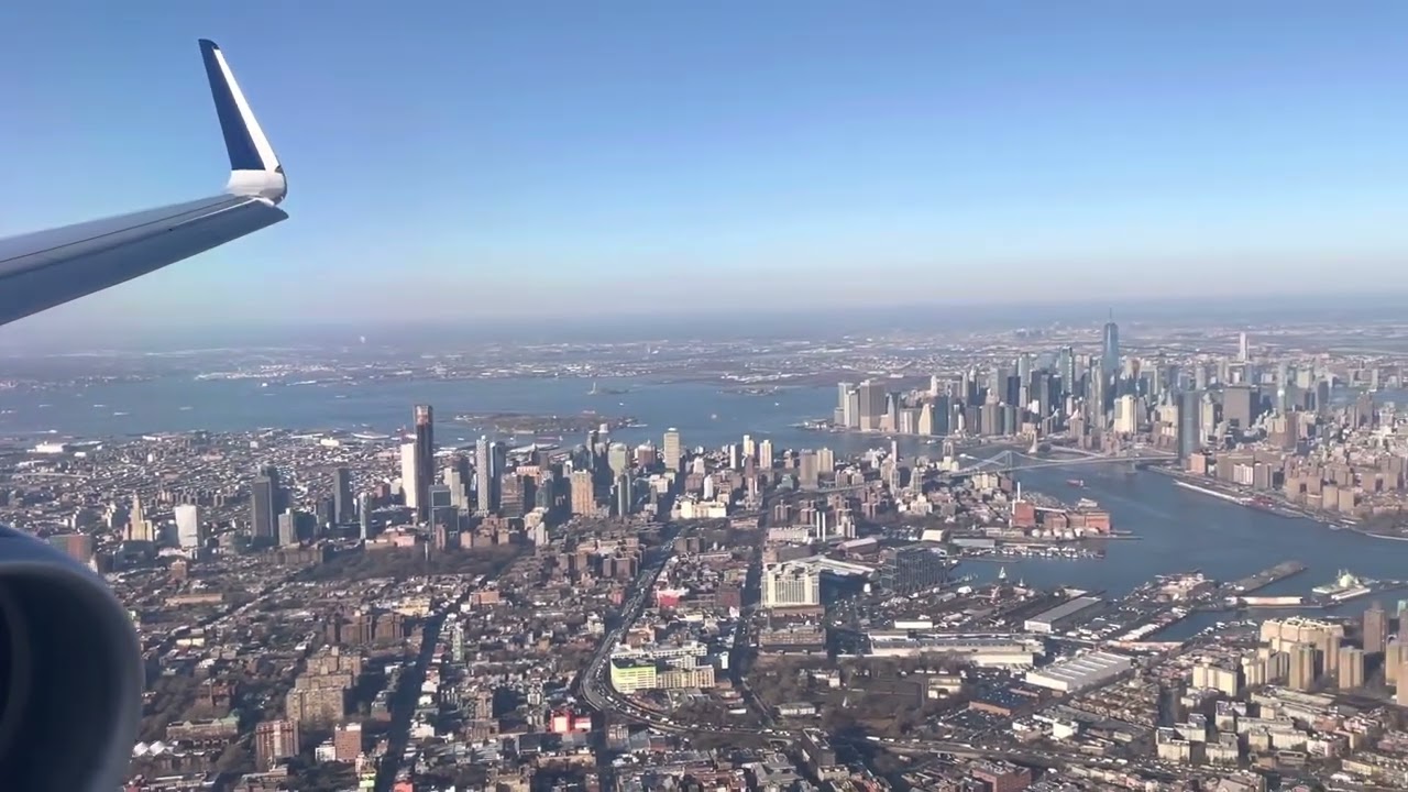 Breathtaking New York City Landing | Delta Airbus A321-200(WL) Landing at  LaGuardia