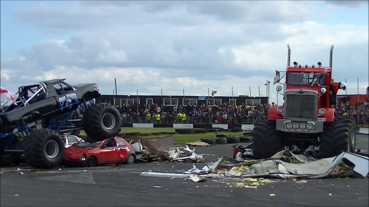 Buxton Raceway MONSTER TRUCKS 1-5-17