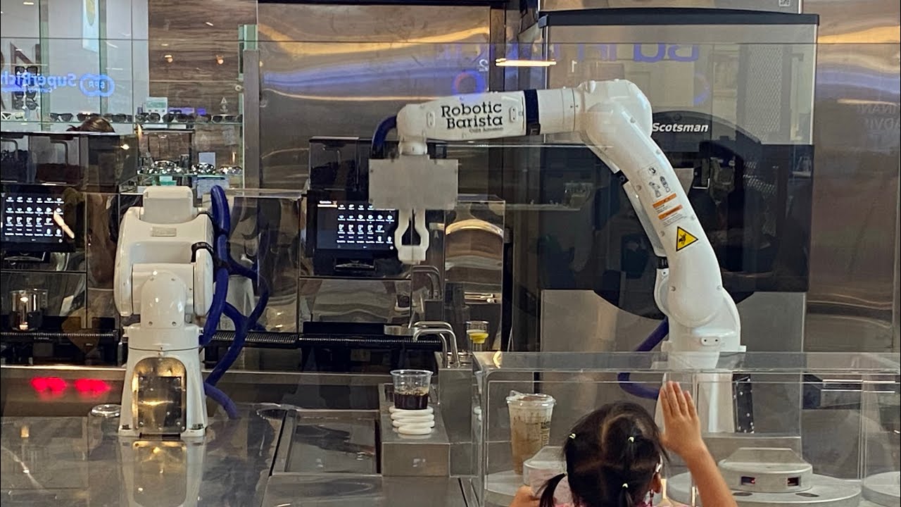Robot Barista de Cafe Amazon |  abril 2022
