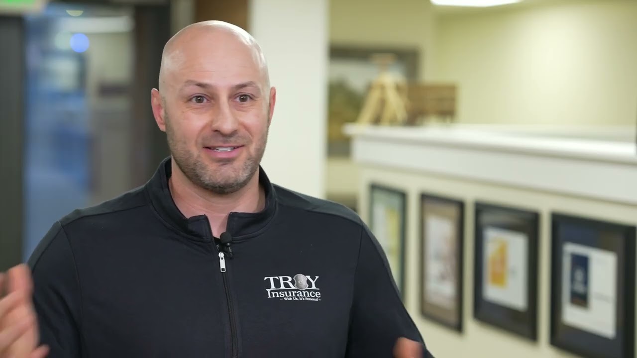 From Pro Baseball to Insurance | Lessons on Persistence & Teamwork