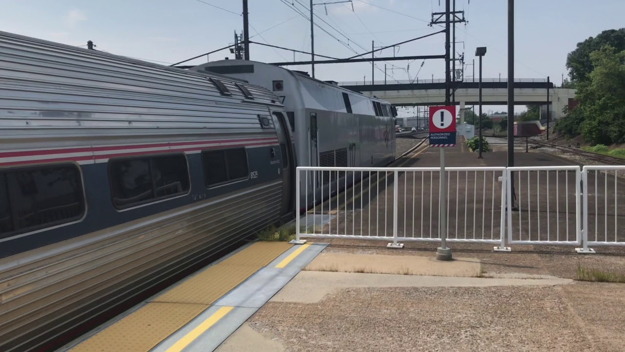 Amtrak Pennsylvanian at Lancaster, PA 8/16/18 YouTube