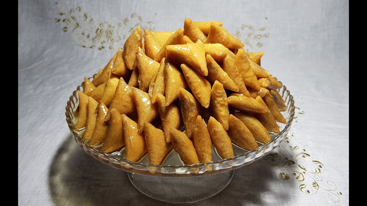 بريوات اللوز