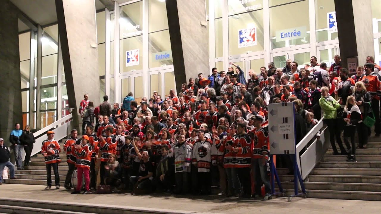 Supporters spinaliens avant Lyon - Epinal 01/11/2014