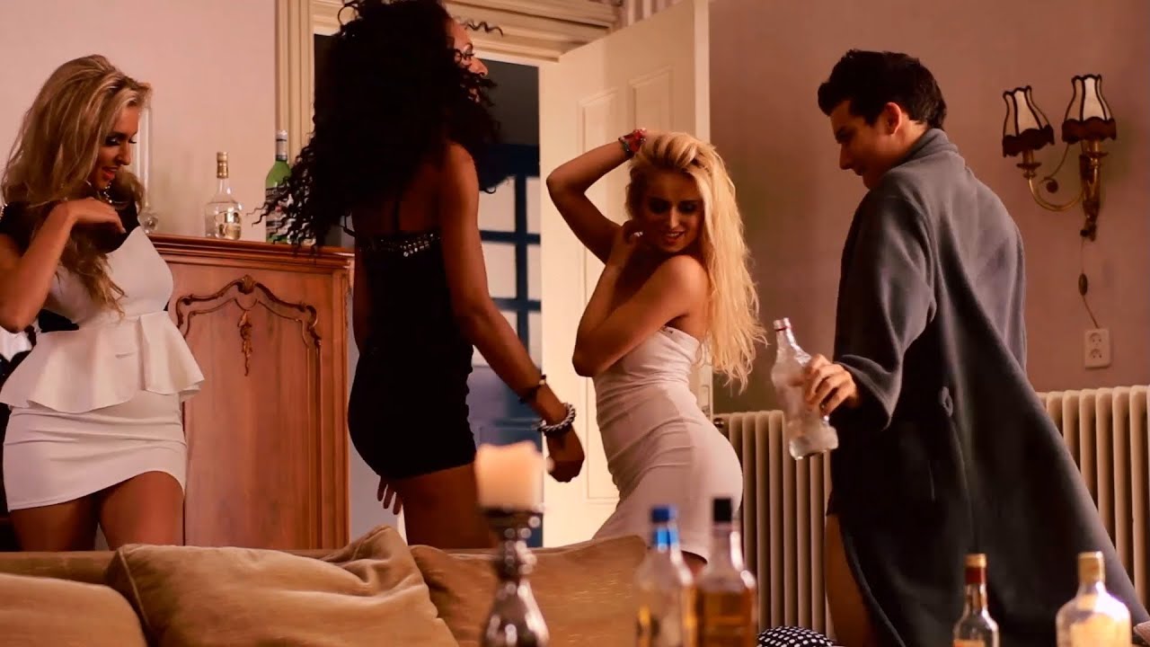 Van Noten & Van Zandt Feat. Big Dawg - Spacecake (Official Music Video) (HQ) (HD)