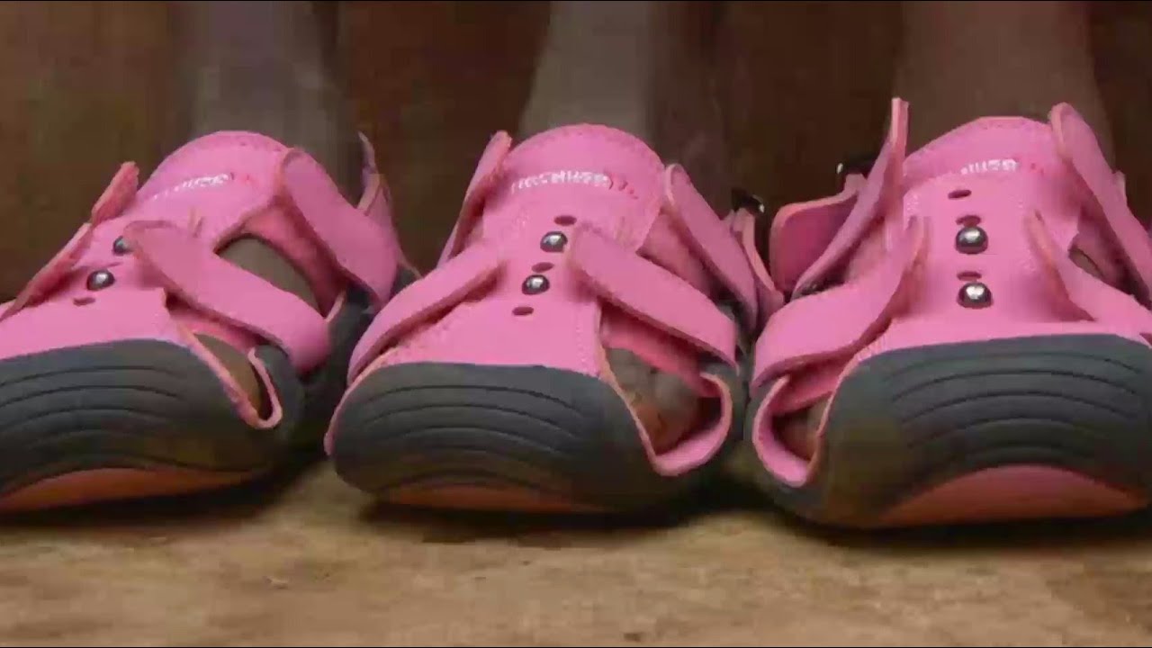 calçados de crianças