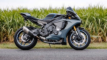 Using LAUNCH CONTROL For The FIRST Time On My R1 - Stupid Fast