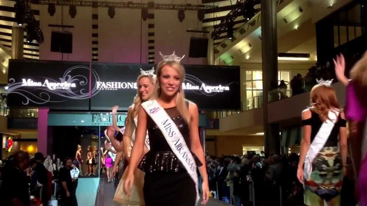 Miss America 2013 Final Walk at Fashion Show Mall Vegas 1-5-13
