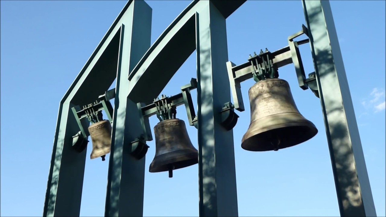 Kraków (Prądnik Czerwony) - Dzwony kościoła pw. Dobrego Pasterza